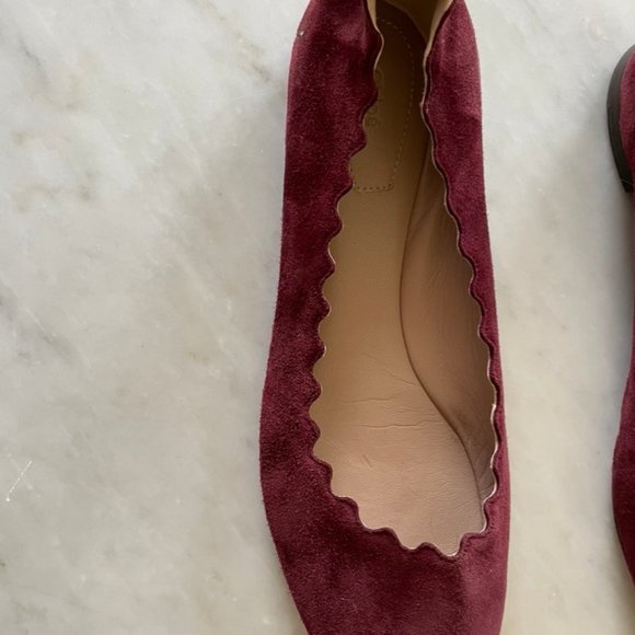 CHLOE $495 Maroon Suede Scallop Edge Ballet Flats 39. - Picture 5 of 9